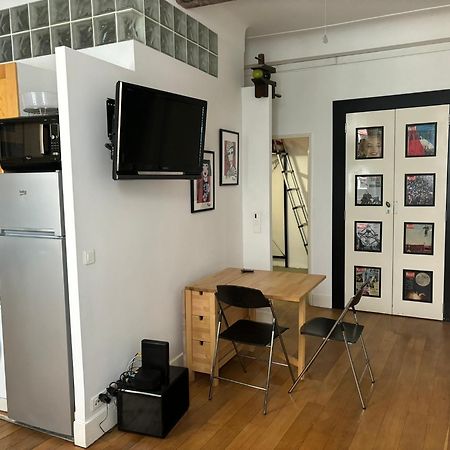 2 Bedroom Funky Apartment In The Heart Of The Old Town Of أنتيب المظهر الخارجي الصورة