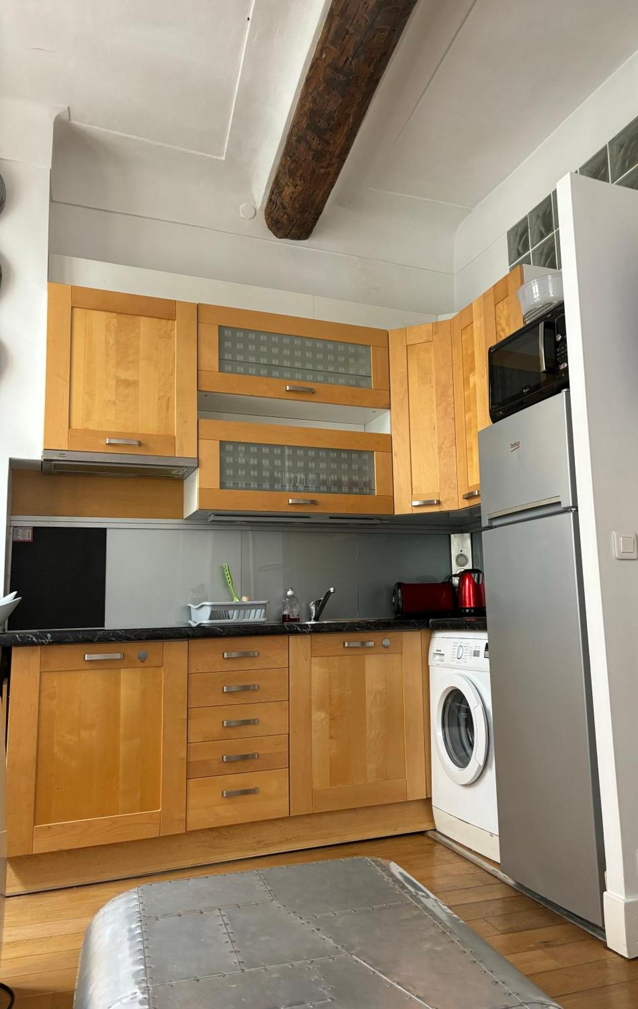 2 Bedroom Funky Apartment In The Heart Of The Old Town Of أنتيب المظهر الخارجي الصورة